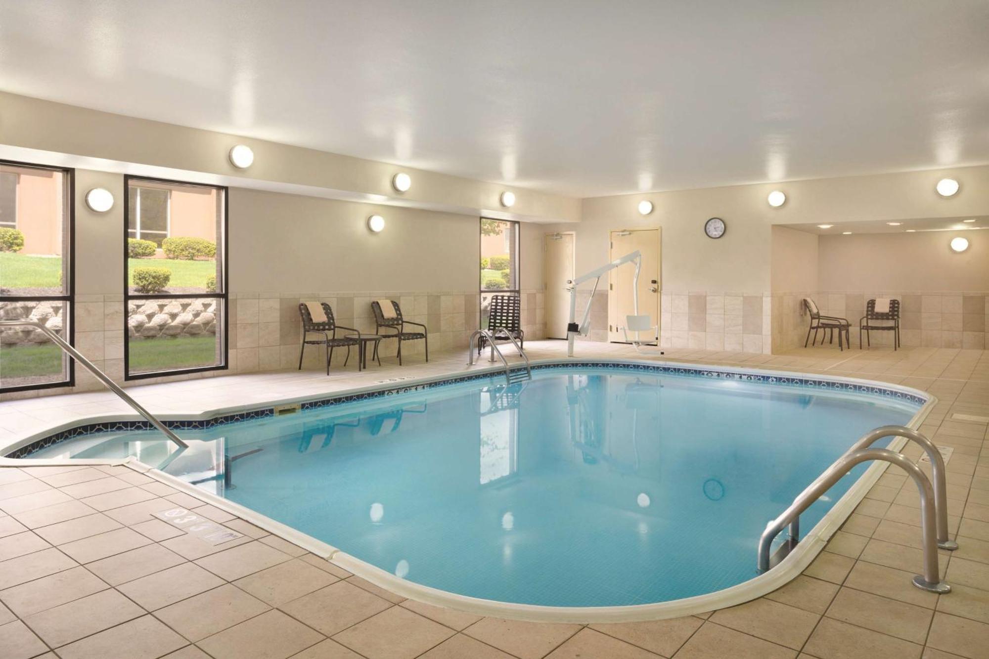 Hampton Inn Mansfield/Ontario Eksteriør billede